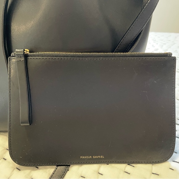 Mansur Gavriel large black bucket bag with red interior. - Picture 4 of 8